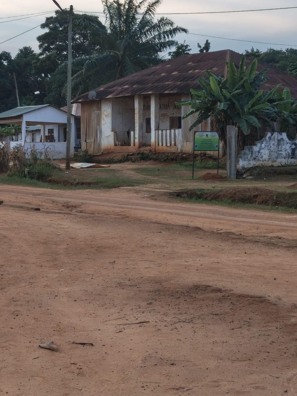 Vue du village d'Ebanga 