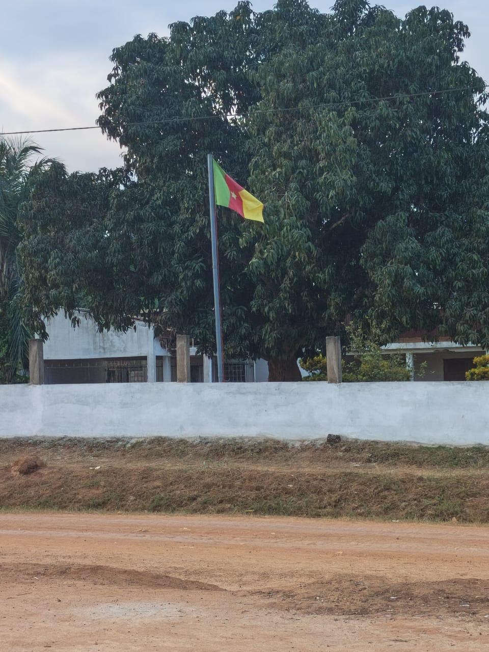 Vue du village d'Ebanga par Okola
